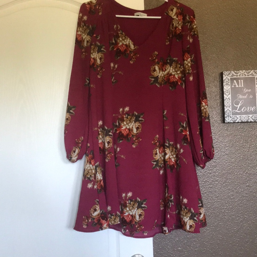 Burgundy floral